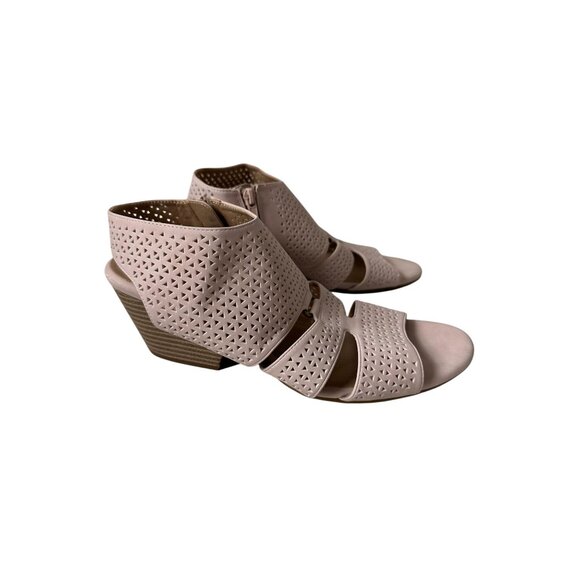 NATURALIZER Soul Beige Ankle Strap Sandals Sz 11 NEW - Picture 2 of 5